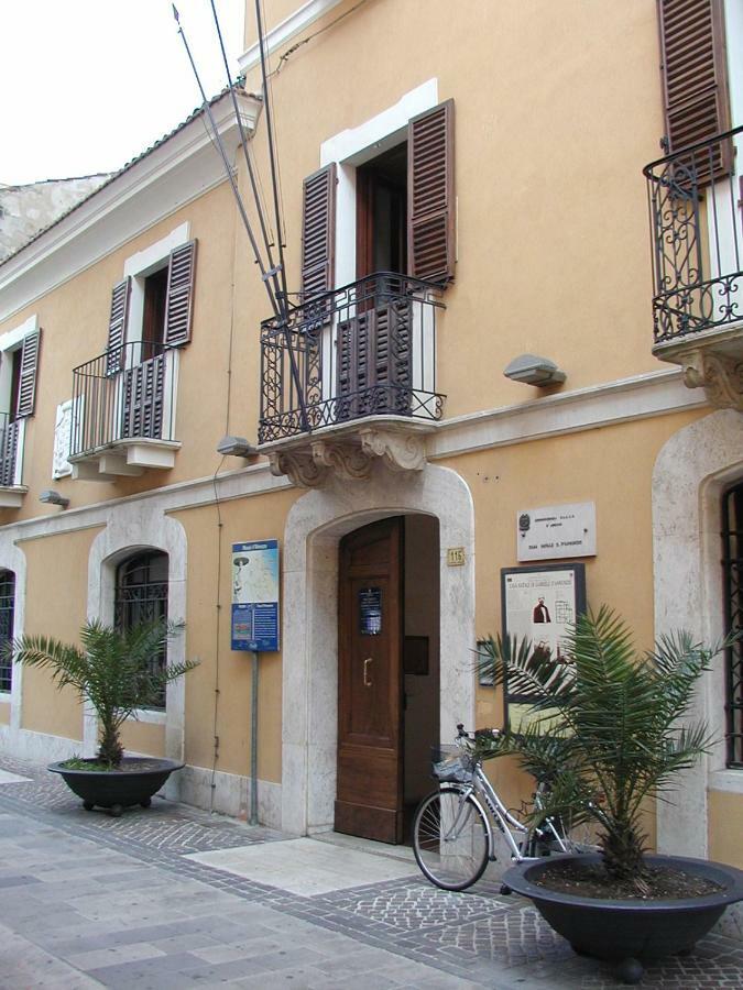 Suites Rome Pescara Exterior photo